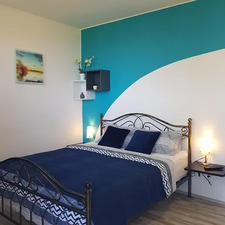 Guest house And Parus